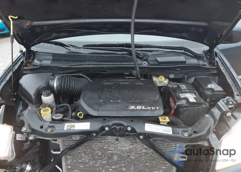 2014 Chrysler Town & Country Touring из США, поврежденный, VIN 2C4RC1BG5ER325058